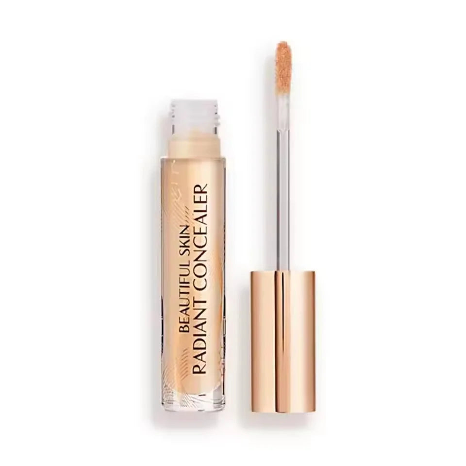Charlotte Tilbury Softening Essence Concealer Honey Brightening in The Face Covering Spots Covering Dark Circles Under The Eyes