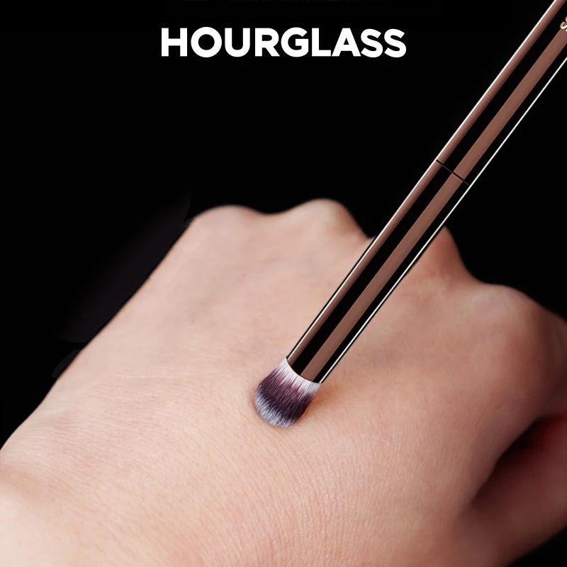 Hourglass Makeup Brush- No.9 Domed Shadow Brush Soft Fiber Hair Blending Eyeshadow Fashion Design Single Eye Brush
